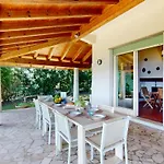 Front 7 By Bookinggardalake Villa *